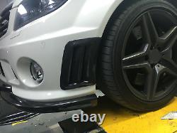 Moulures de ventilation latérales en fibre de carbone pour Mercedes Benz W204 C63 AMG 2008-2011